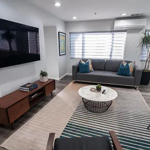 50 M To Lgb 2 King Holiday home Long Beach